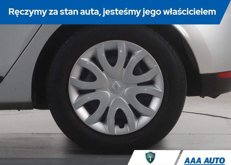 Renault Clio cena 36000 przebieg: 123294, rok produkcji 2016 z Przasnysz małe 137